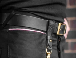 Men &SONS Leather Goods><noscript><img width=