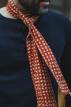 Men &SONS Scarves><noscript><img width=