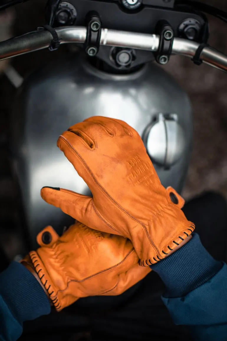 Men &SONS Leather Goods>Adventure Gloves Tan