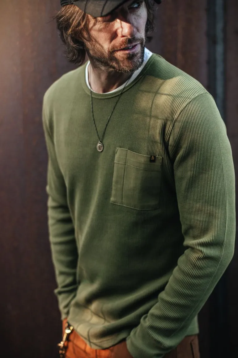 Men &SONS Tops>Glen Pocket Waffle Crew Surplus Green