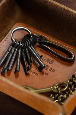 Men &SONS Leather Goods>Leather Tray Tan