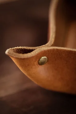 Men &SONS Leather Goods><noscript><img width=