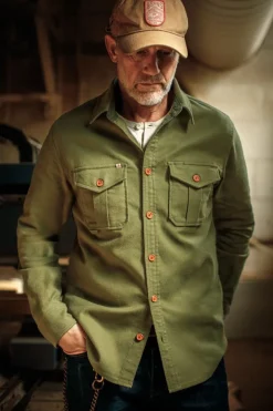 Men &SONS Tops>Lichen Moleskin Shirt Army Green