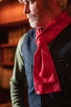 Men &SONS Scarves><noscript><img width=