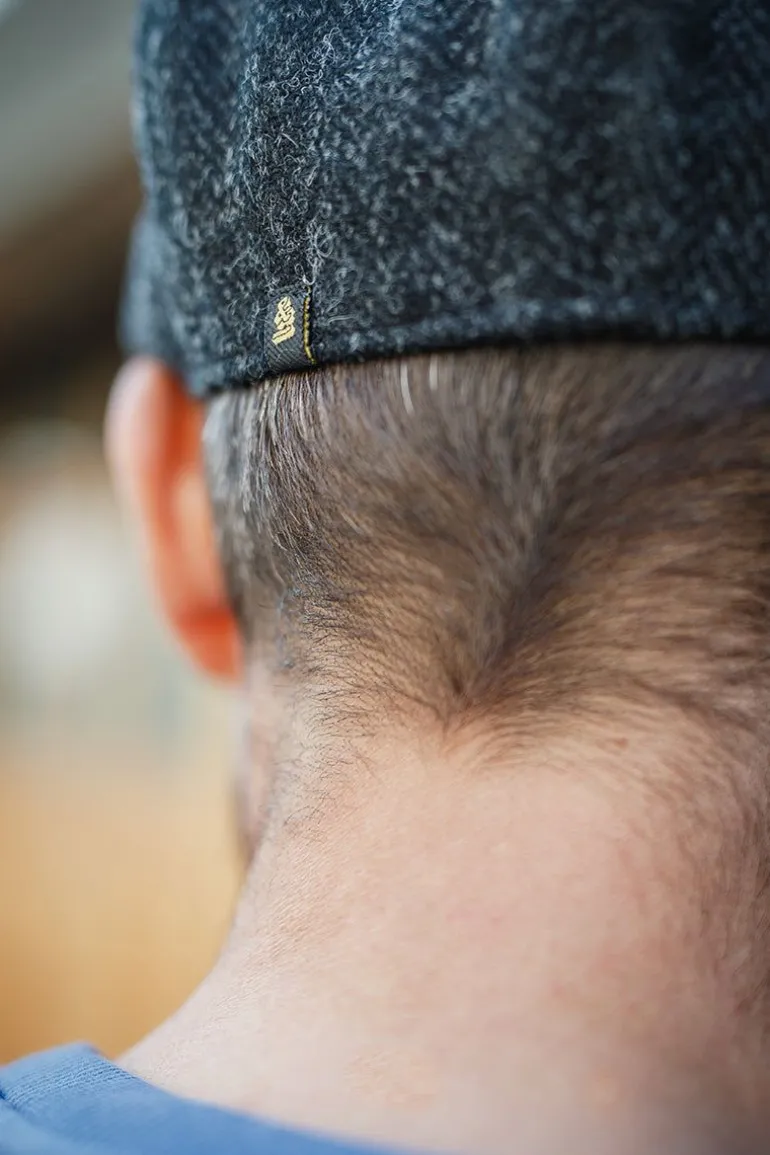 Men &SONS Knitwear>Thompson Baker Boy Hat- Black Herringbone