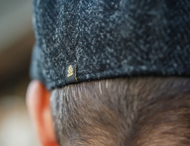 Men &SONS Knitwear>Thompson Baker Boy Hat- Black Herringbone