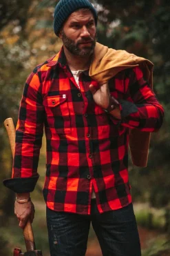Men &SONS Jackets & Coats>Yukon Flannel Field Shirt